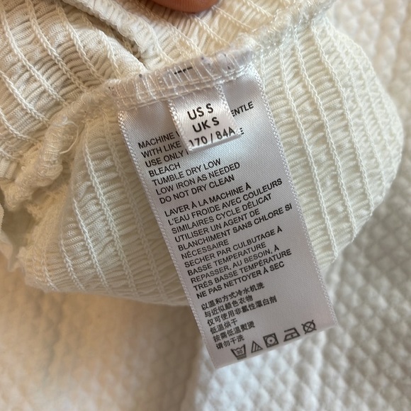 Urban Outfitters Cream Ruffled Tank - Picture 5 of 5